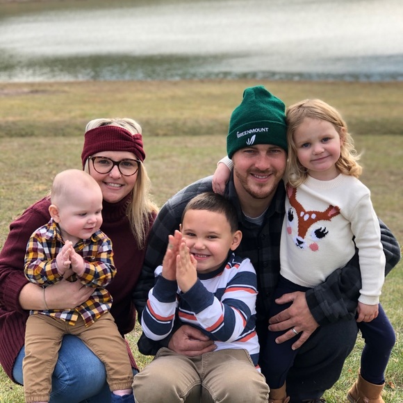 Meet your Posher, Maranda - Picture 1 of 12